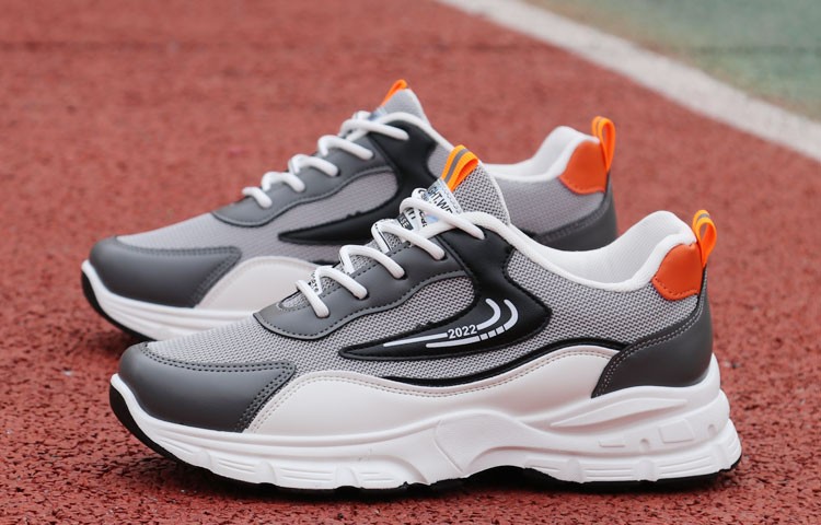 春夏季男鞋轻便耐磨运动鞋男士帆布鞋休闲鞋跑步鞋学生潮鞋厚底鞋革面