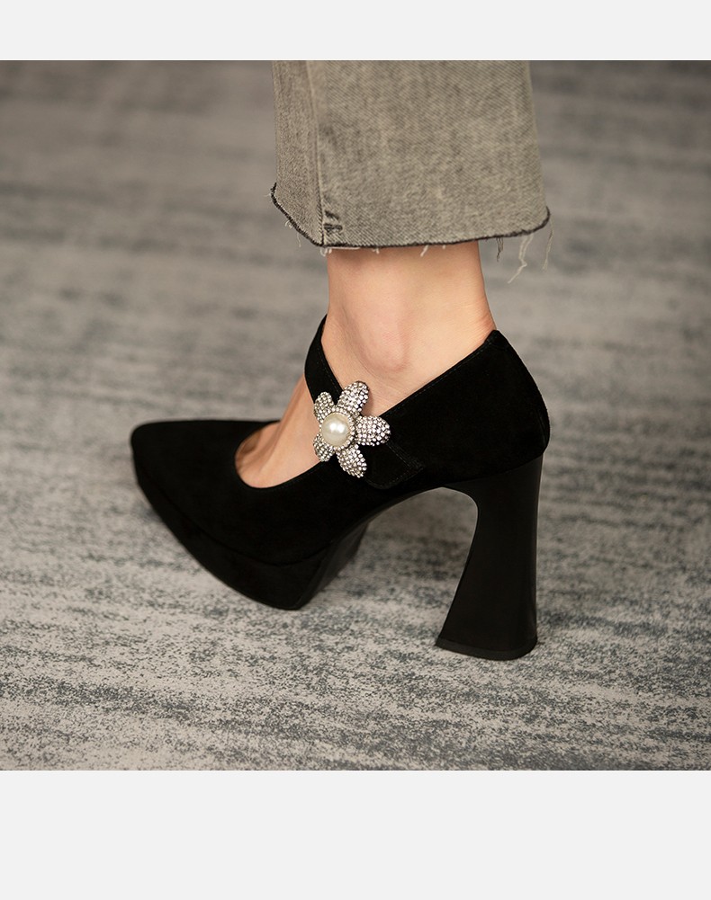 一米路高跟单鞋女牛皮尖头浅口鞋一字扣带防水台厚底粗跟皮鞋恨天高