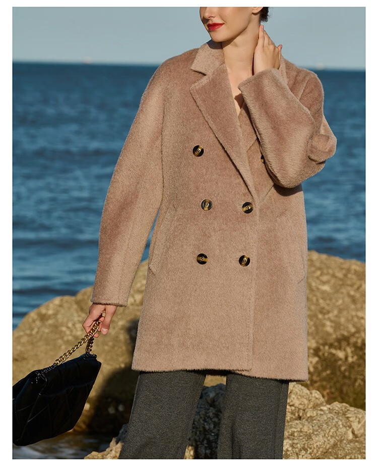 瑟俐品牌燕麦色苏力羊驼毛大衣女中长款高端加厚御寒双面毛呢外套冬季