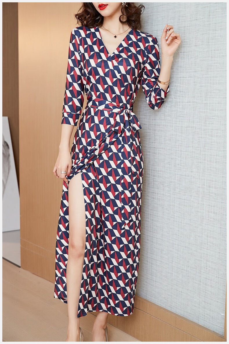 香港潮牌 2022春夏新款连衣裙中长款修身裙子性感气质显瘦一片式长裙