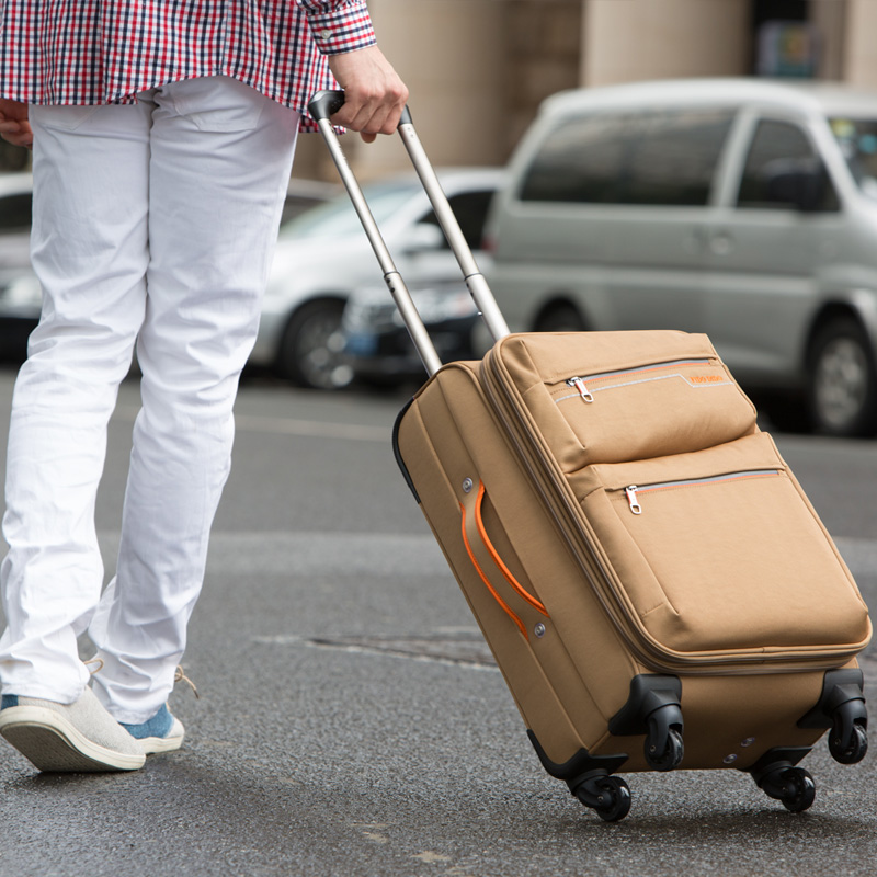 fidodido新款菲都狄都拉杆箱静音万向轮旅行箱登机行李箱托运箱出国