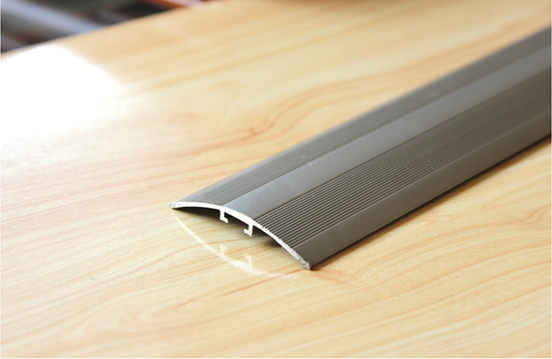 加厚地板压条收边条门扣条门口条穿线线槽压条门槛条金属砂金色/香槟