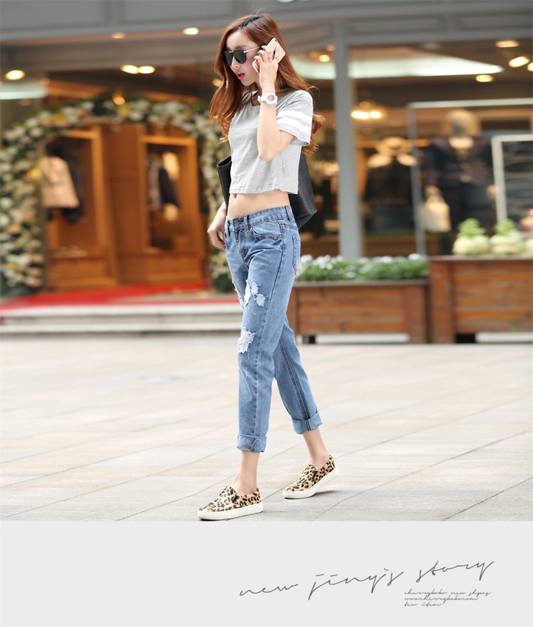 
                                        特洛曼2019春秋新品破洞牛仔裤女 九分裤韩版修身直筒宽松哈伦裤学生牛仔裤女 浅色破洞6105 26码                