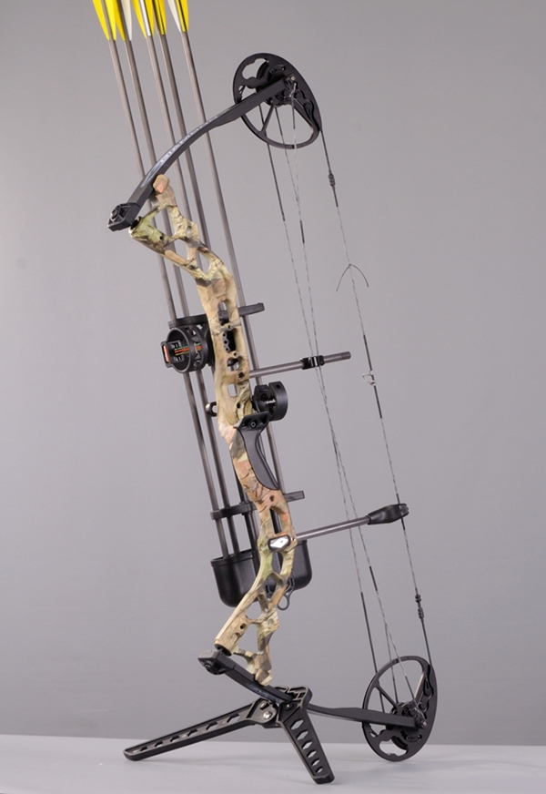 刀锋  五针瞄 毛刷箭台 撒放器 窥孔 减震器 d环 英制扳手一套 复合弓