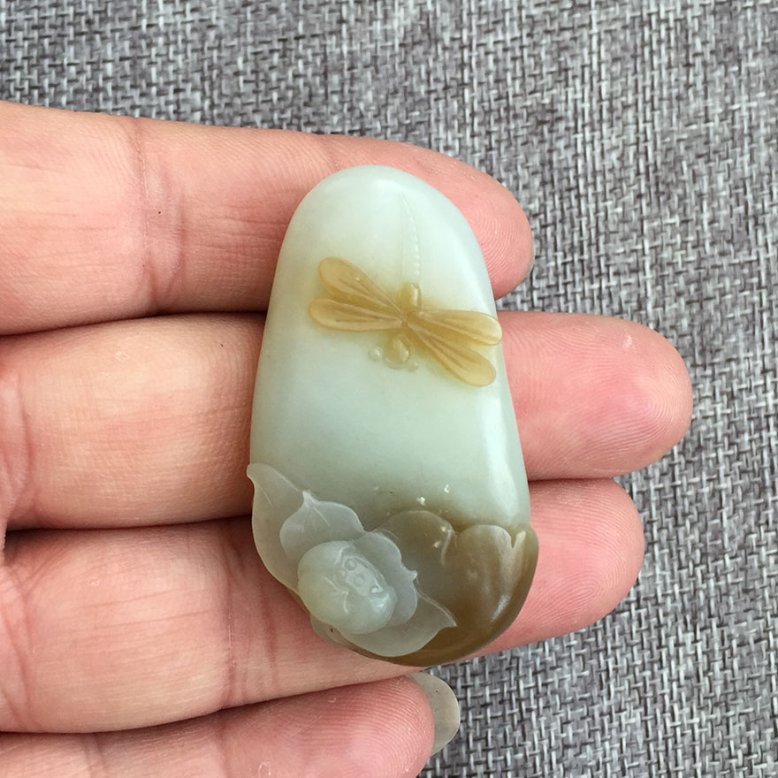 和田玉糖玉挂件一品清廉31.107克