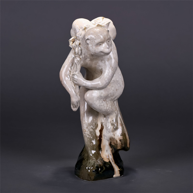 雕塑泰斗中国工艺美术大师刘远长 《灵猴献寿》