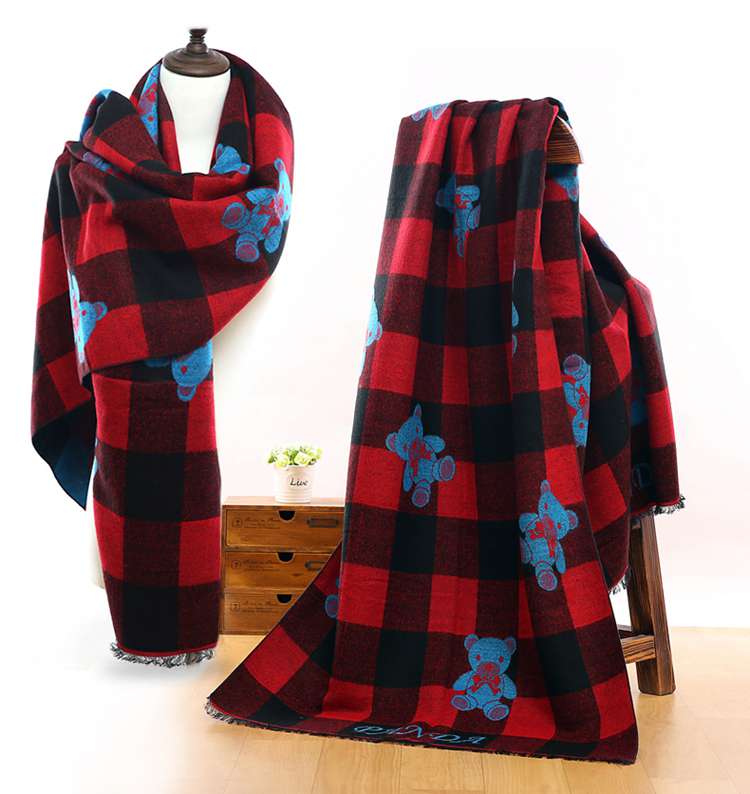 2015格子小熊围巾披肩两用 春秋冬天韩版潮女士长款加厚双面围脖情人