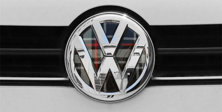 舒迈 专用大众新速腾迈腾途观高尔夫7朗逸cc改装方向盘车标贴装饰前后