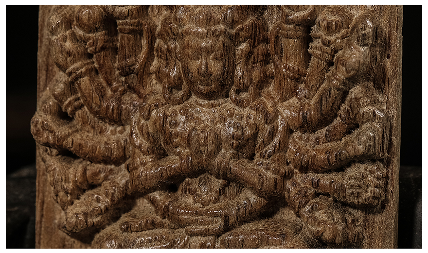 工艺品 木雕 木之森 文莱沉香双面精雕【千手观音】 6.90g