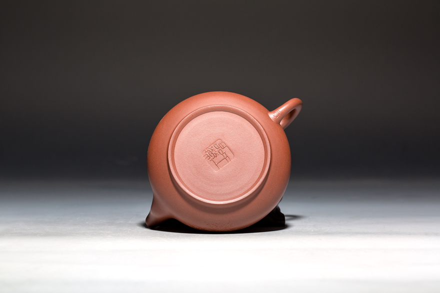 发货,请勿介意,如有疑问,可联系客服咨王品荣老师的壶都是纯手工制作