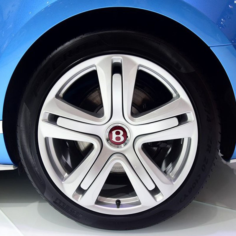 宾利欧陆gt v8轮毂盖 红色款轮毂中心标志 轮盖帽 轮毂标 车标 钢圈b