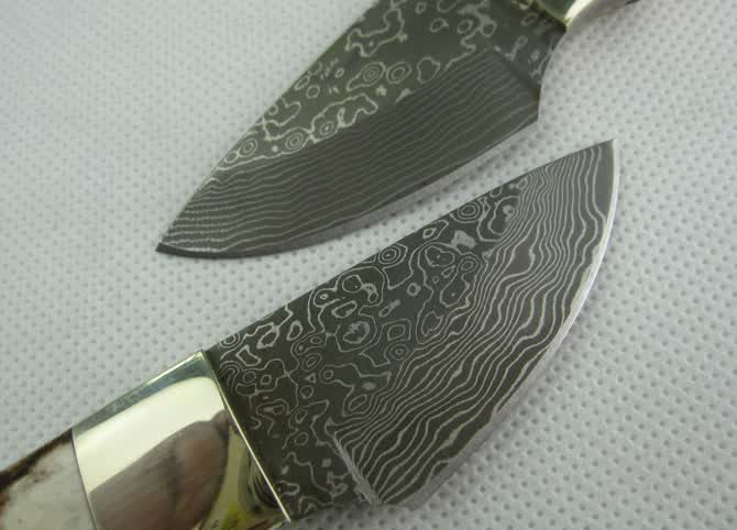 大马士革鹿角小甲虫手工刀     ◇全 长:12.5cm     ◇刃 长:4.