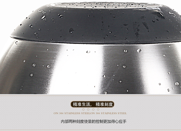 
                                        
                                                            展艺304不锈钢打蛋盆20/22cm加深加厚家用厨房烘焙工具和面揉面洗菜盆子 圆20*高12cm                