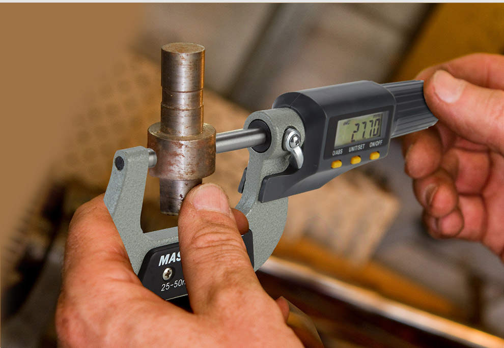 德国(masterproof) 麦思德电子数显千分尺高精度 外径千分尺 螺旋测微