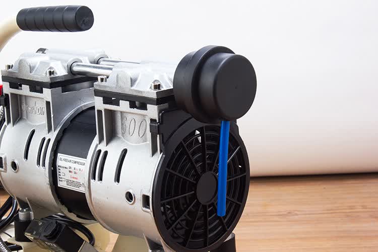 outstanding奥突斯无油静音600w8l铜线静音无油木工小型充气泵压缩机