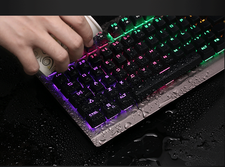 魔腾 游戏机械键盘青轴黑轴有线电脑背光台式笔记本电竞防水网吧网咖