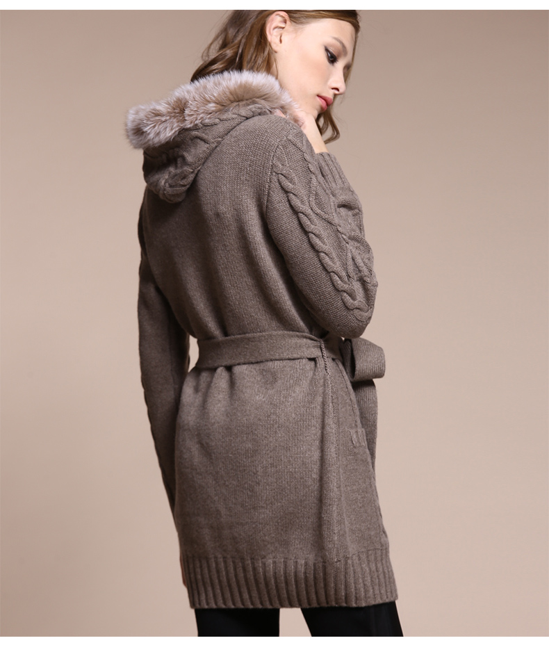 baykal/贝加尔狐狸毛连帽中长款羊绒衫 单排扣开衫外套 11470 沙褐色