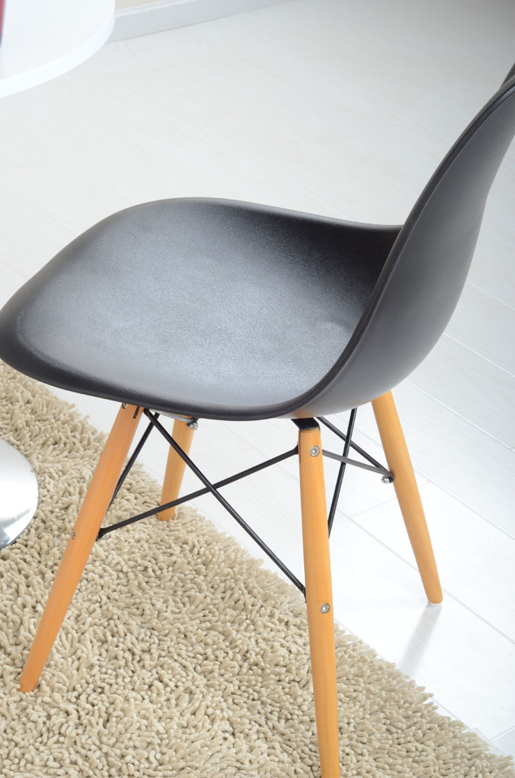 【黑白调hbada】休闲椅子hxxy016单人塑料时尚简约靠背椅