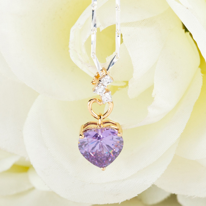 品牌:沐恩珠宝 名称:一心一意(紫色) 尺寸:25*10*6mm