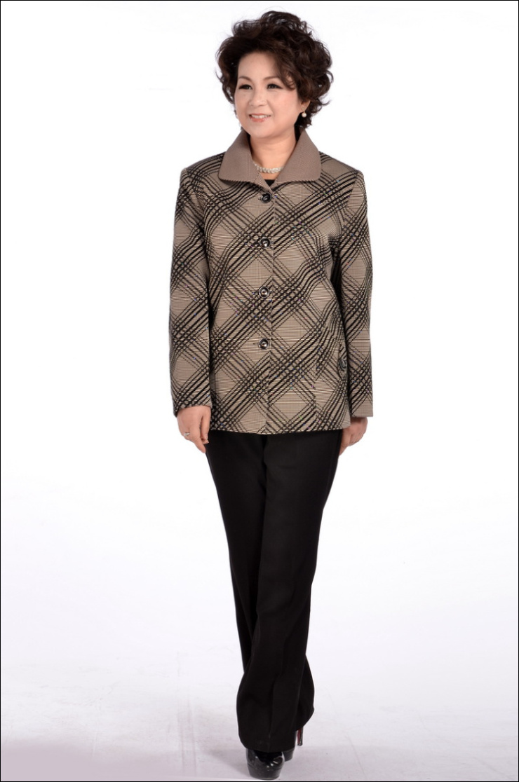 可绿尔 韩版时尚靓丽3色可选择妈妈春装 k超 姐妹两用衫 米色 4xl