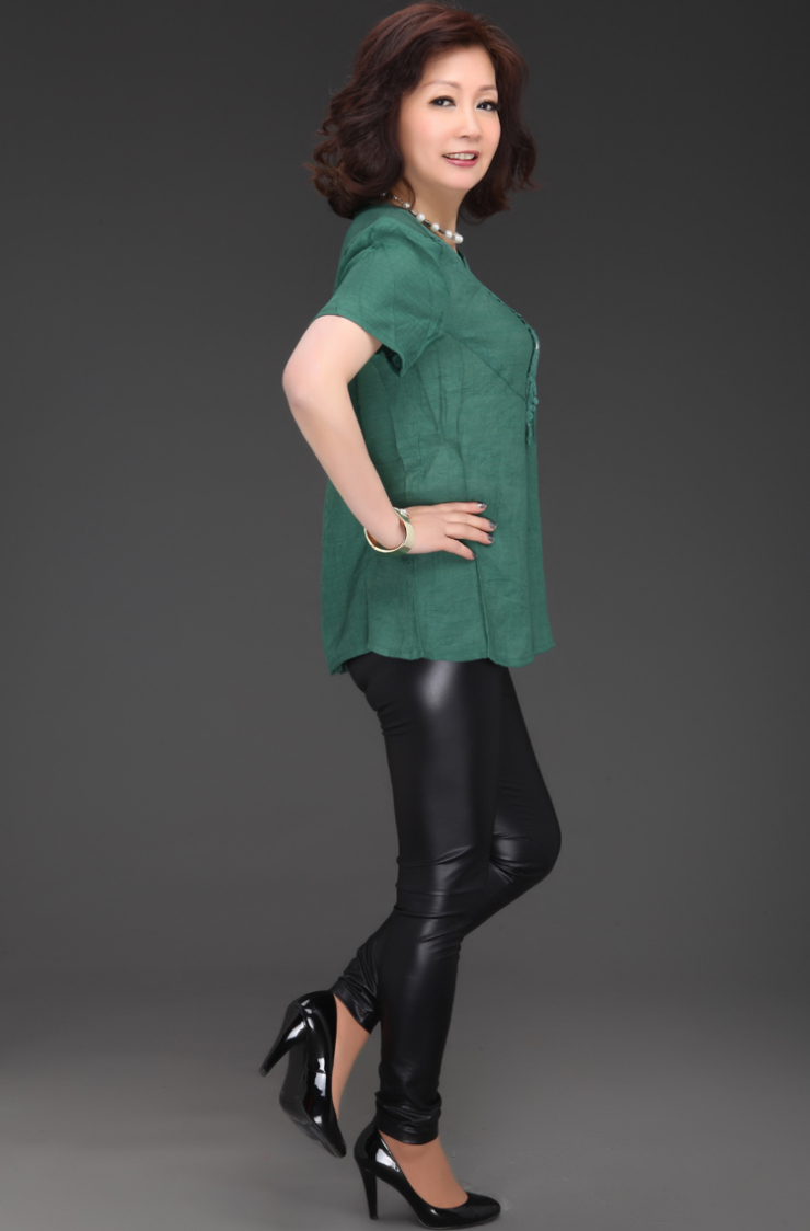 乐卡索 中老年女装夏装新款上衣中年短袖爆款彩色衣服时尚妈妈装 ssf