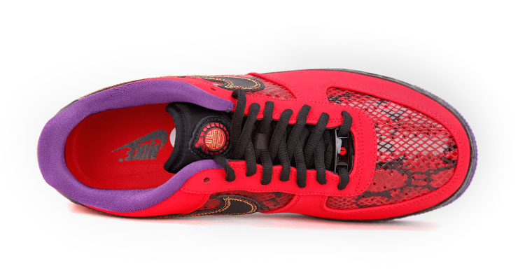 nike耐克 13新款air force 1 low 蛇年限定 男子复刻鞋555106-600