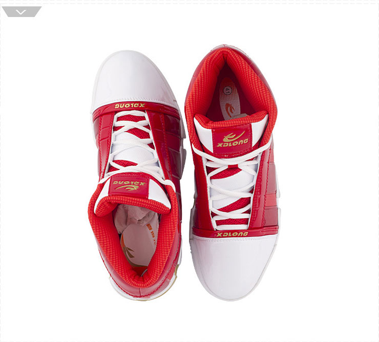 清仓 喜得龙专柜春夏专业品牌 耐磨防滑运动篮球鞋 男款室外球鞋 c白