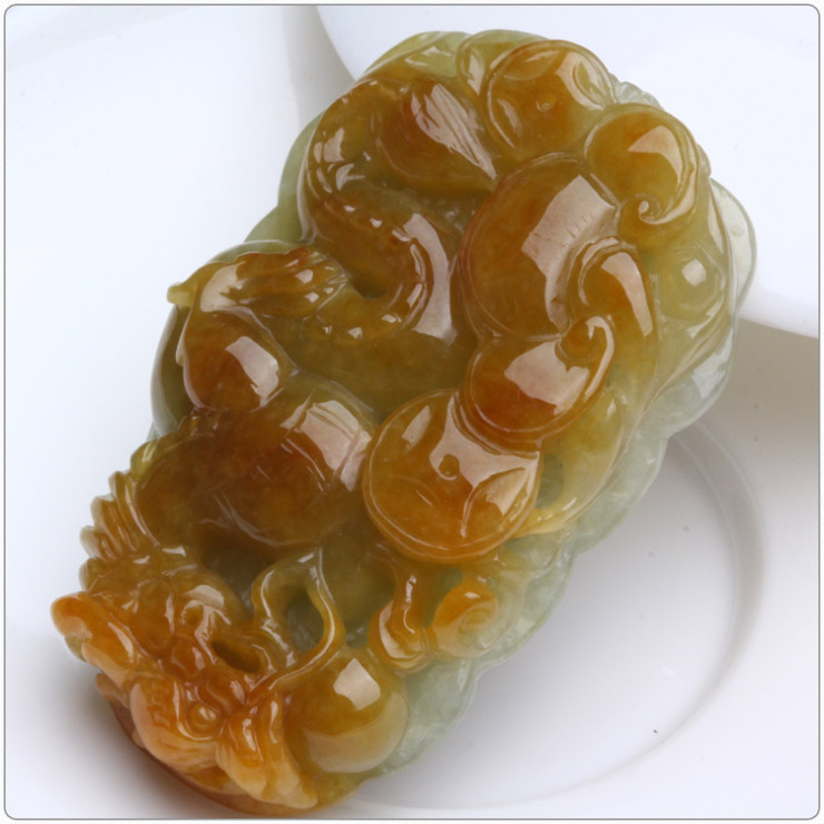 恒佑福8719l黄翡翠a货俏色旺财龙挂件巧雕黄皮吊坠平步青云带证书