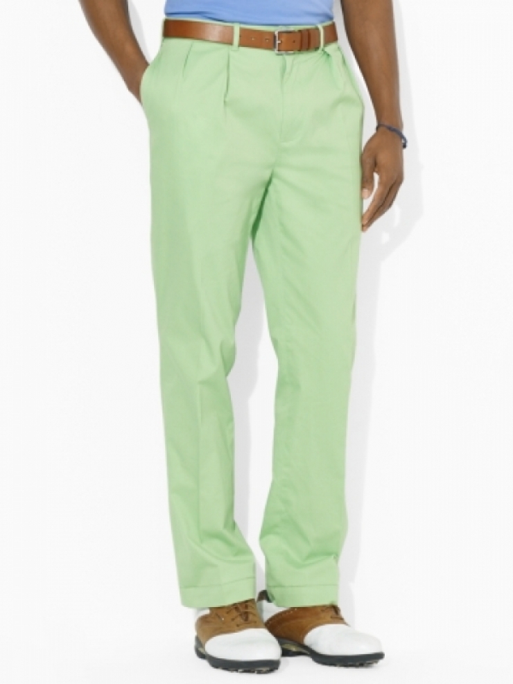classic pleated golf pant is crafted from stretch-cotton tissue