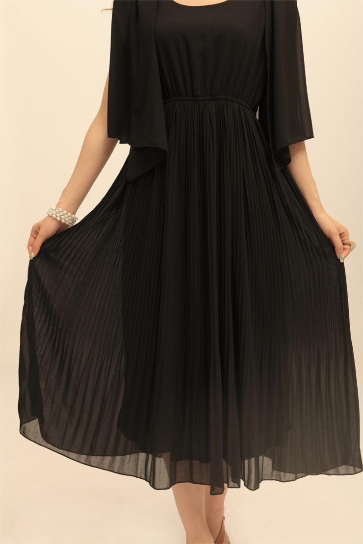 2013秋装新款热卖 韩版女装大摆连衣长裙波西米亚沙滩拖地裙 黑色 m