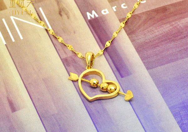 金悦美 18k金吊坠 18k黄金吊坠18k彩金项链玫瑰金吊坠 丘比特金箭 2克