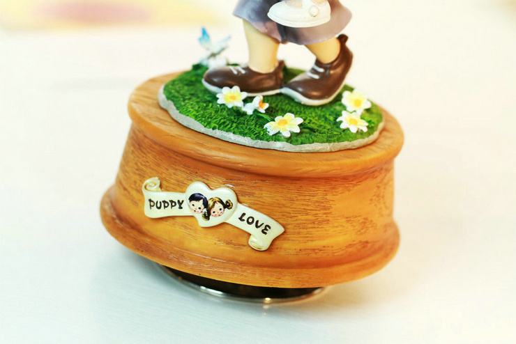 万山wsa 八音盒 初恋系列 两小无猜旋转摆饰 音乐盒 七夕情人节礼物