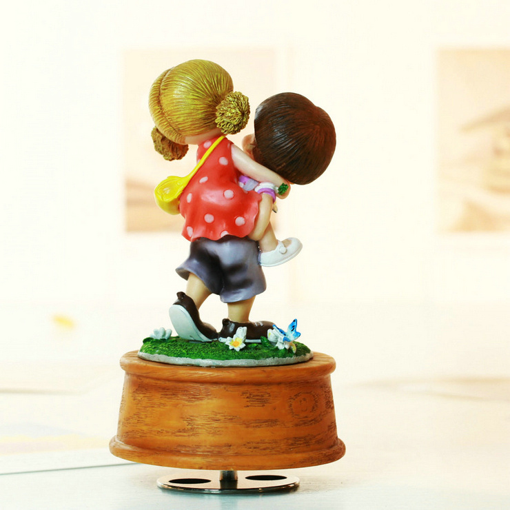 万山wsa 八音盒 初恋系列 两小无猜旋转摆饰 音乐盒 七夕情人节礼物