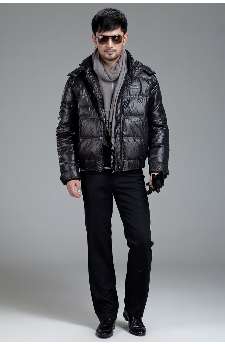 大羽 男士羽绒服短款羽绒夹克男装时尚休闲羽绒服男反季特惠 9208