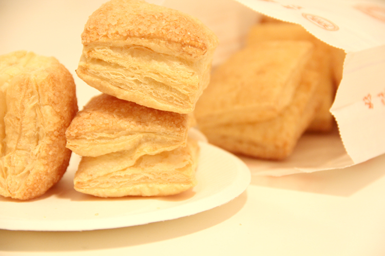 北京特产 北京稻香村糕点 正宗北京三禾稻香村美食 黄油起酥 500g