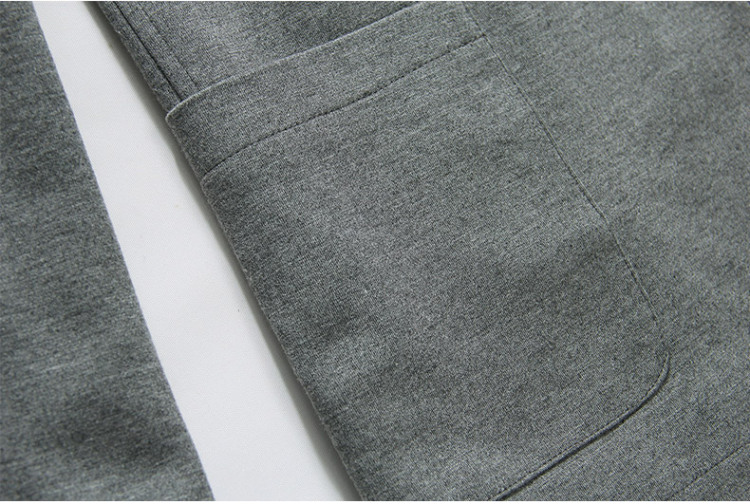 插袋口袋工艺,内敛精致.