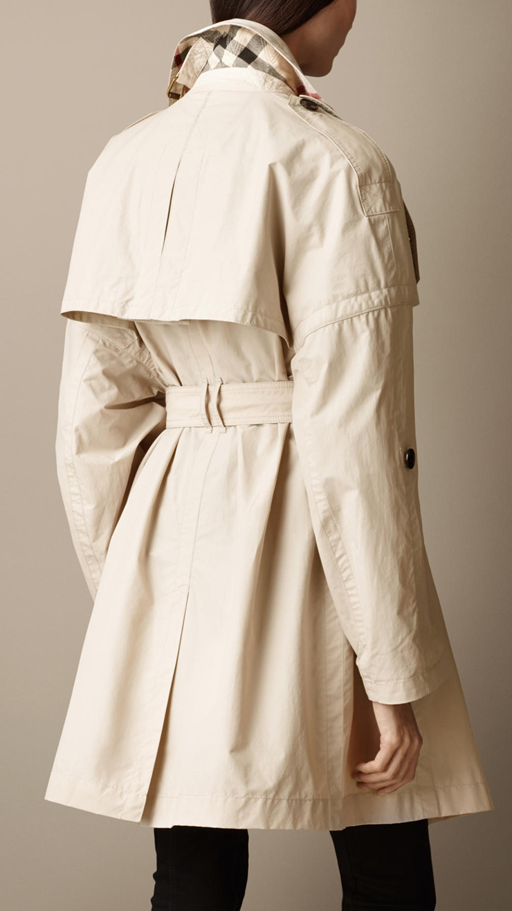 burberry brit/巴宝莉 2014新款 女士宽松蝙蝠袖风衣 外套39057701