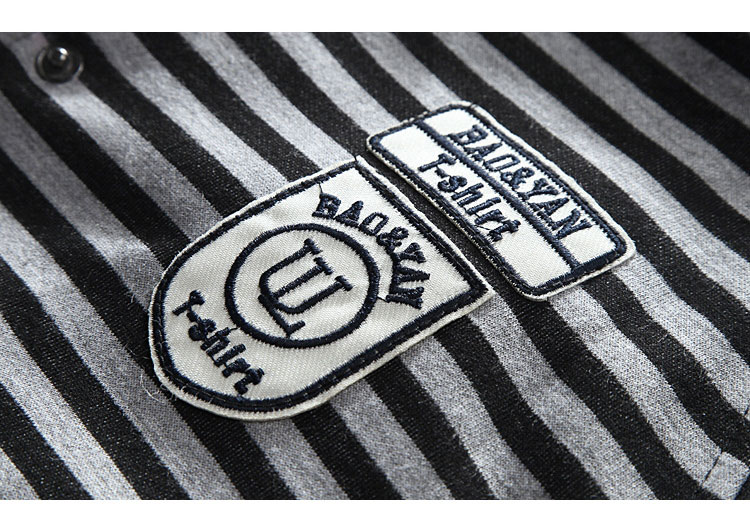 2013秋装精品 纯色条纹拼接 个性胸章 男士针织夹克 加大码yb 0021 j3