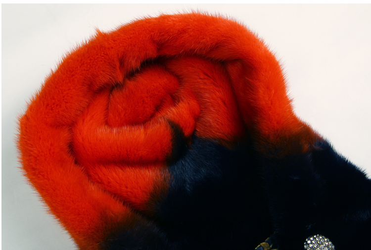 kk皮草新店促销北欧整貂 橙色彩貂连帽领钻扣灯笼袖水貂皮草外套 橘色