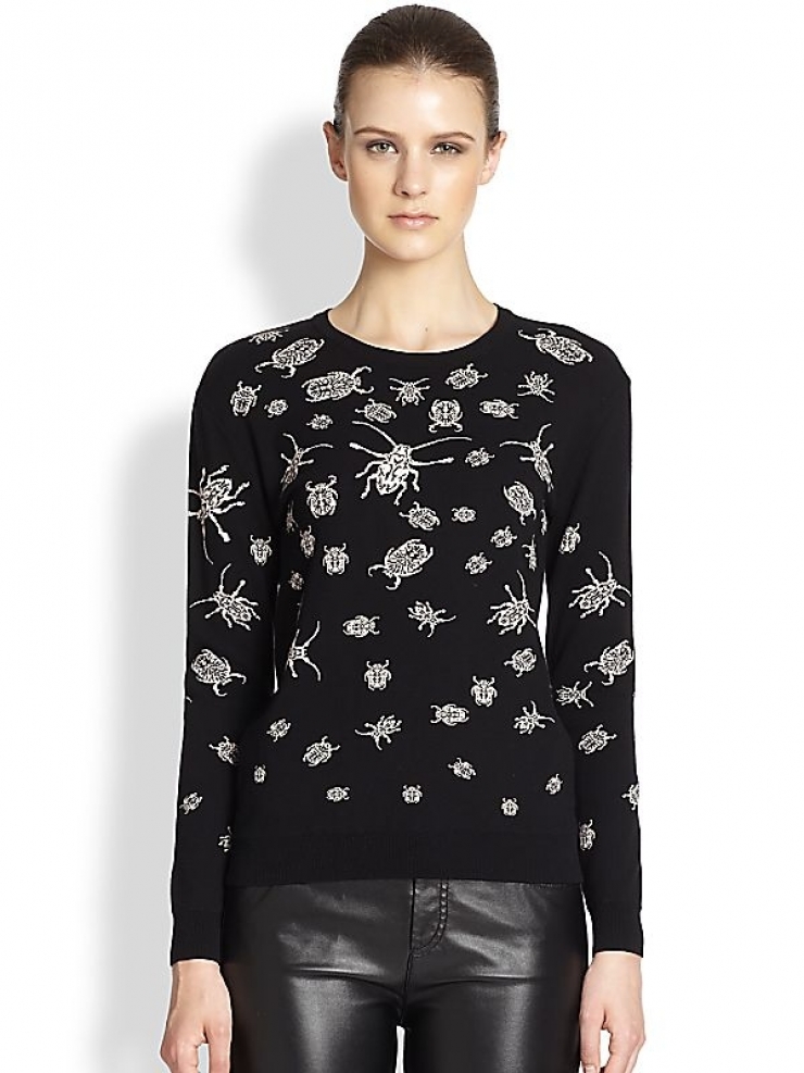 an alarmingly cool way to wear basics, this ultra-soft sweater