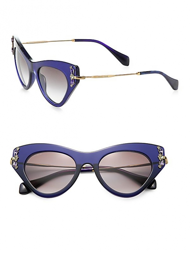 color : blue sparkling embellishments add flair to this retro
