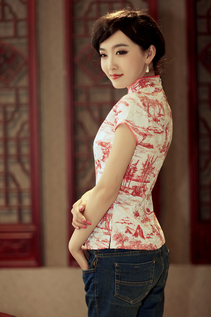 落红阵阵,最是多情相思路.