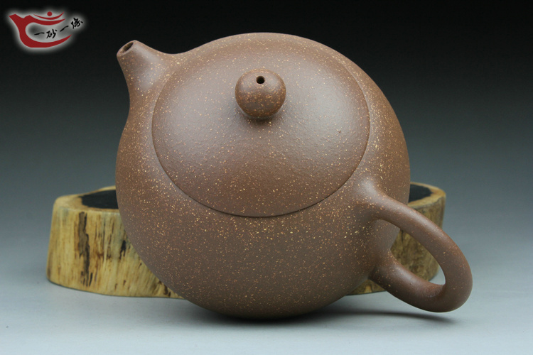 作 者:一砂一砾特聘艺师(钱林娟)