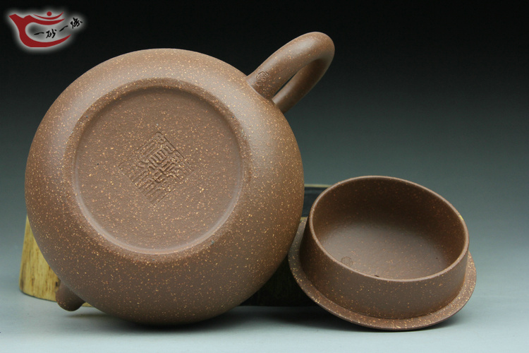 作 者:一砂一砾特聘艺师(钱林娟)