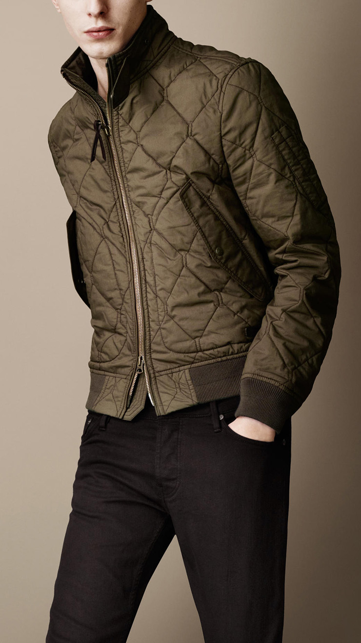 burberry brit/巴宝莉 秋冬新品 男士纯棉立领 夹克外套 38747741