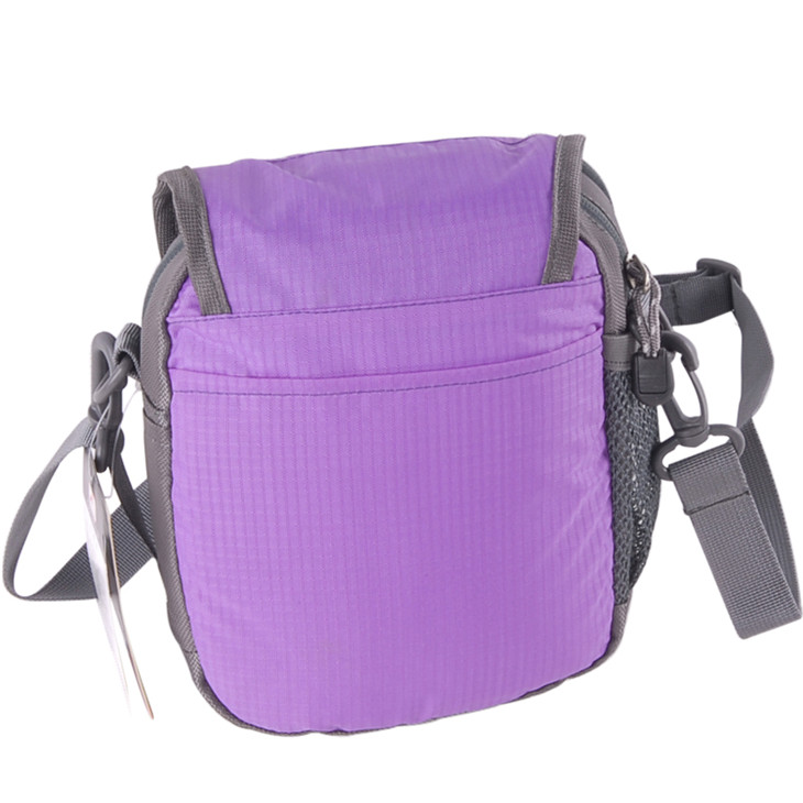 材料:600d涤纶,420d尼龙;ykk拉链;utx d-flex扣具;尼龙织带  一款