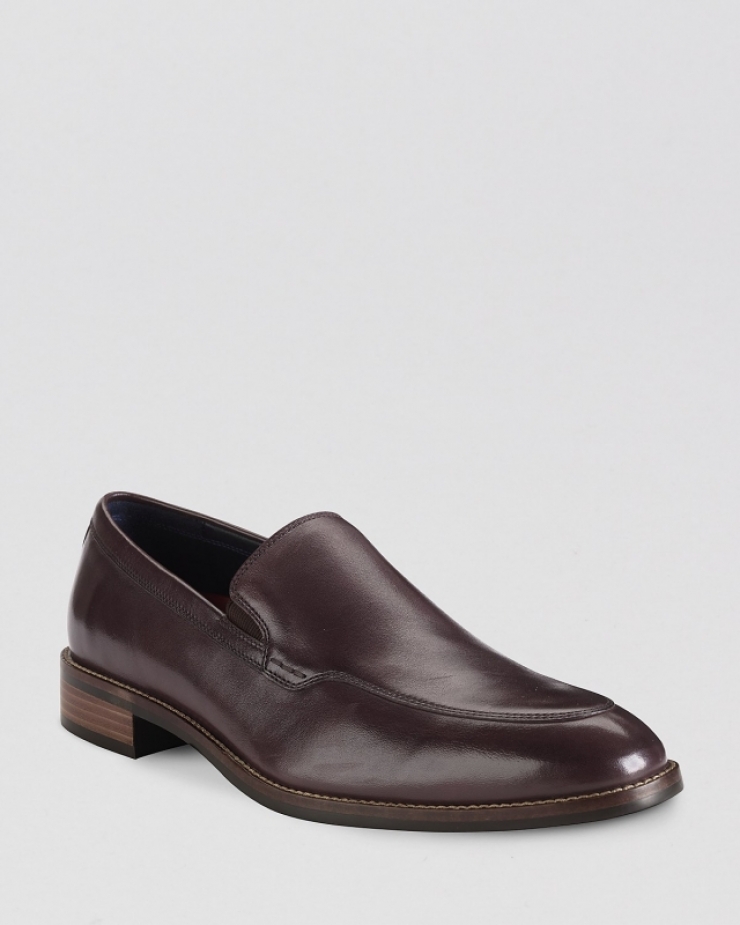 code : q00162711  color : dark brown  cole haan remodels the