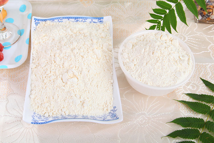 本品精选优质小麦,采用先进制粉技术精心制造而成