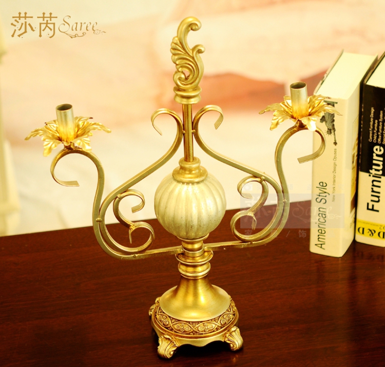 
                                        莎芮  欧美式烛台 家居装饰工艺品摆件 样板间会所摆设 茶色                