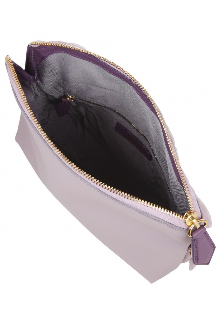 this deceptively roomy lilac pvc :petal: clutch is covered in 3